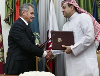 «Χρυσή» συμφωνία πώλησης οπλικών συστημάτων υπέγραψε η Ρωσία με το Κατάρ